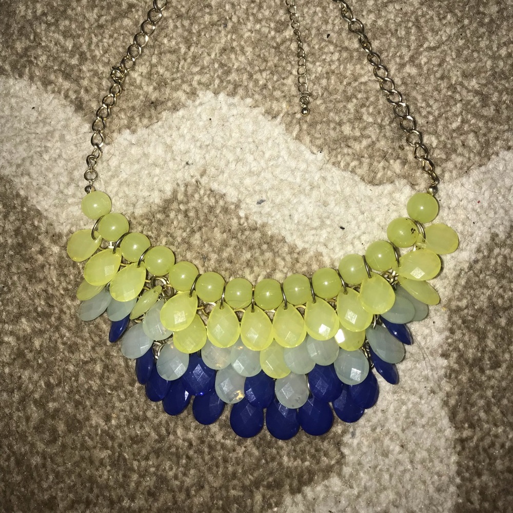 Cascade necklace